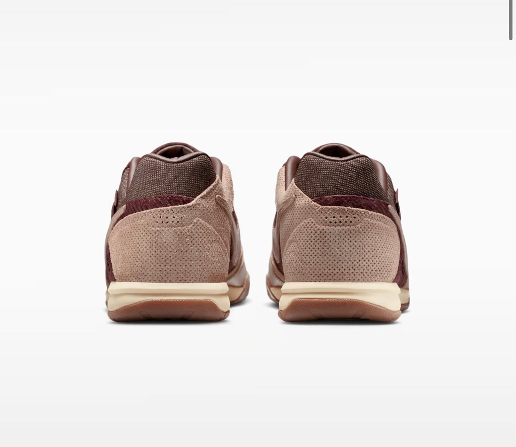 Nike Gato IB6650-200 - Light Chocolate / Linen / Mink Brown - Men's Size 9 - New With Box