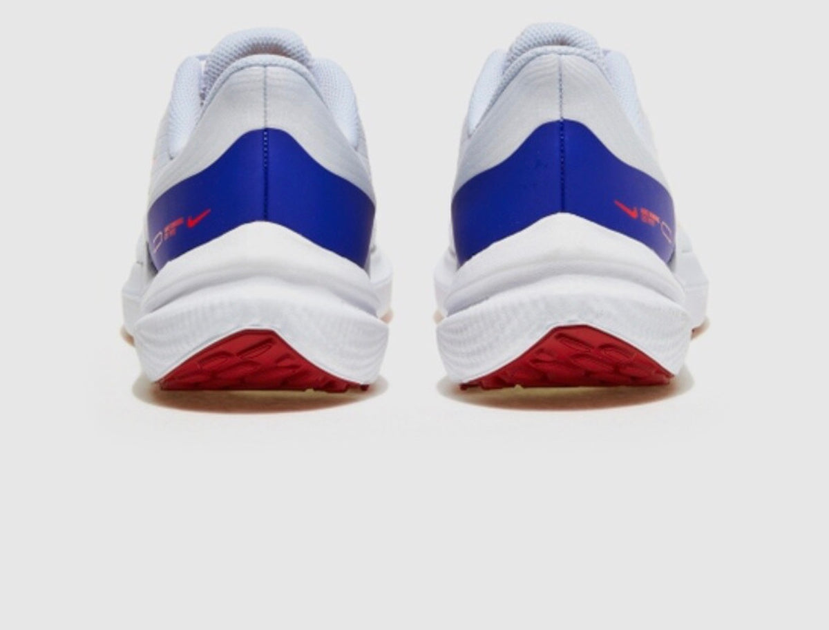 Nike Air Winflo 9 DX3355-100 White/Bright Crimson/Racer Blue - Men's Size 7 - New With Box