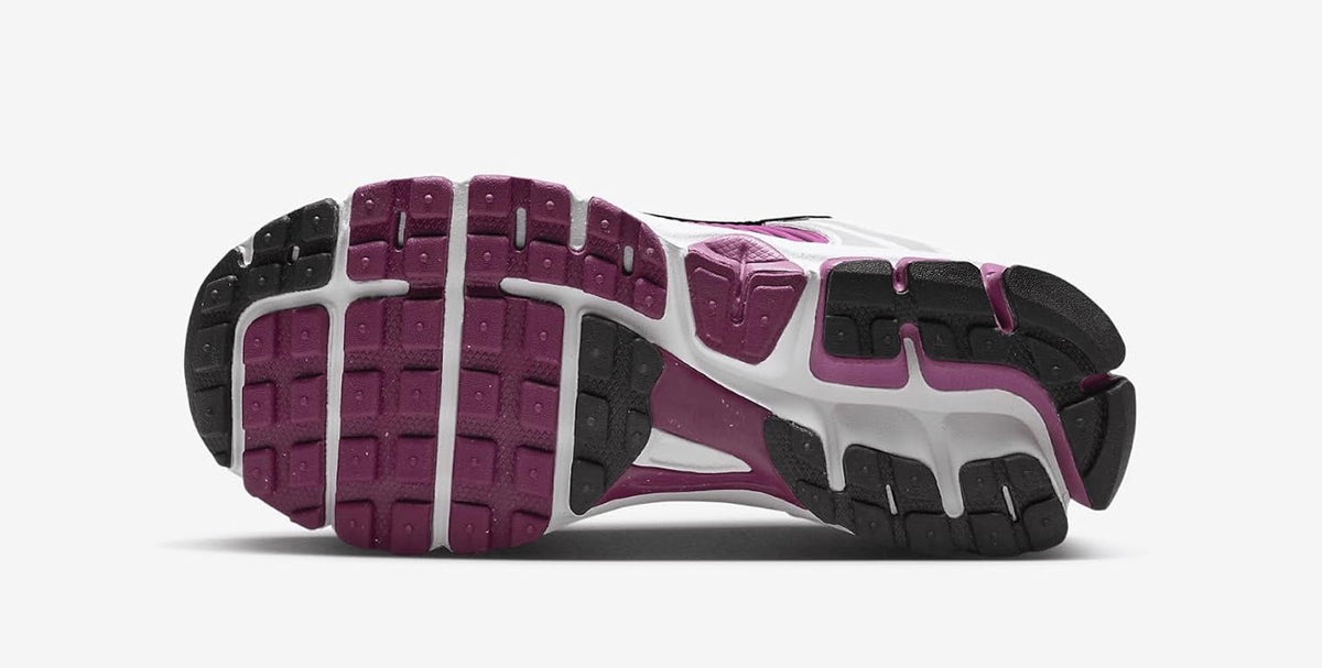 Nike Zoom Vomero 5 Hot Fuchsia GS HF6998-102 6.5Y Women’s 8 New Box