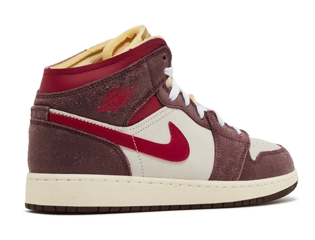 Air Jordan 1 Mid SE “Bread, Butter & Sole” GS – Size 4Y